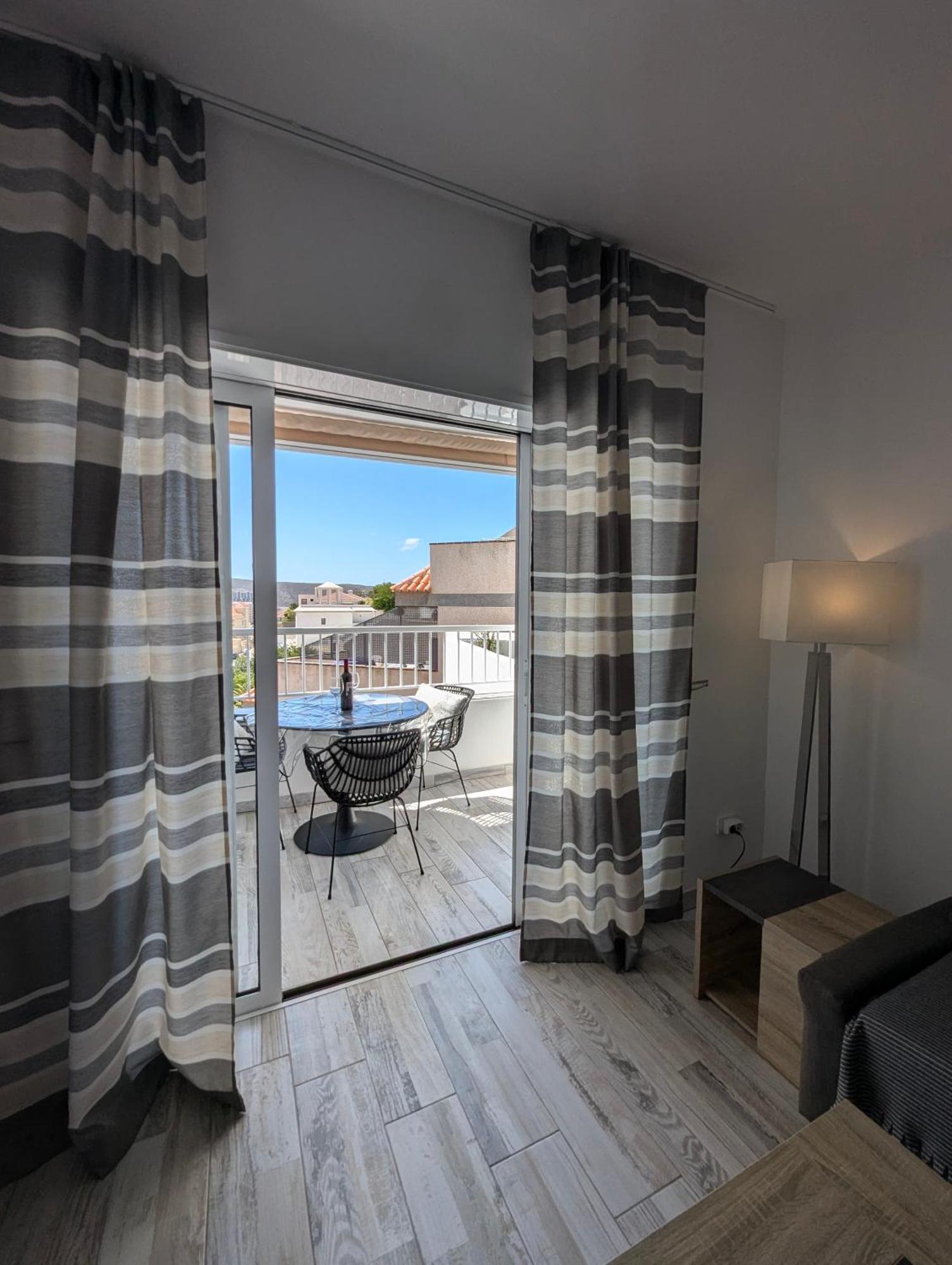 Cozy Apartment In Los Cristianos Guincho  Exteriér fotografie