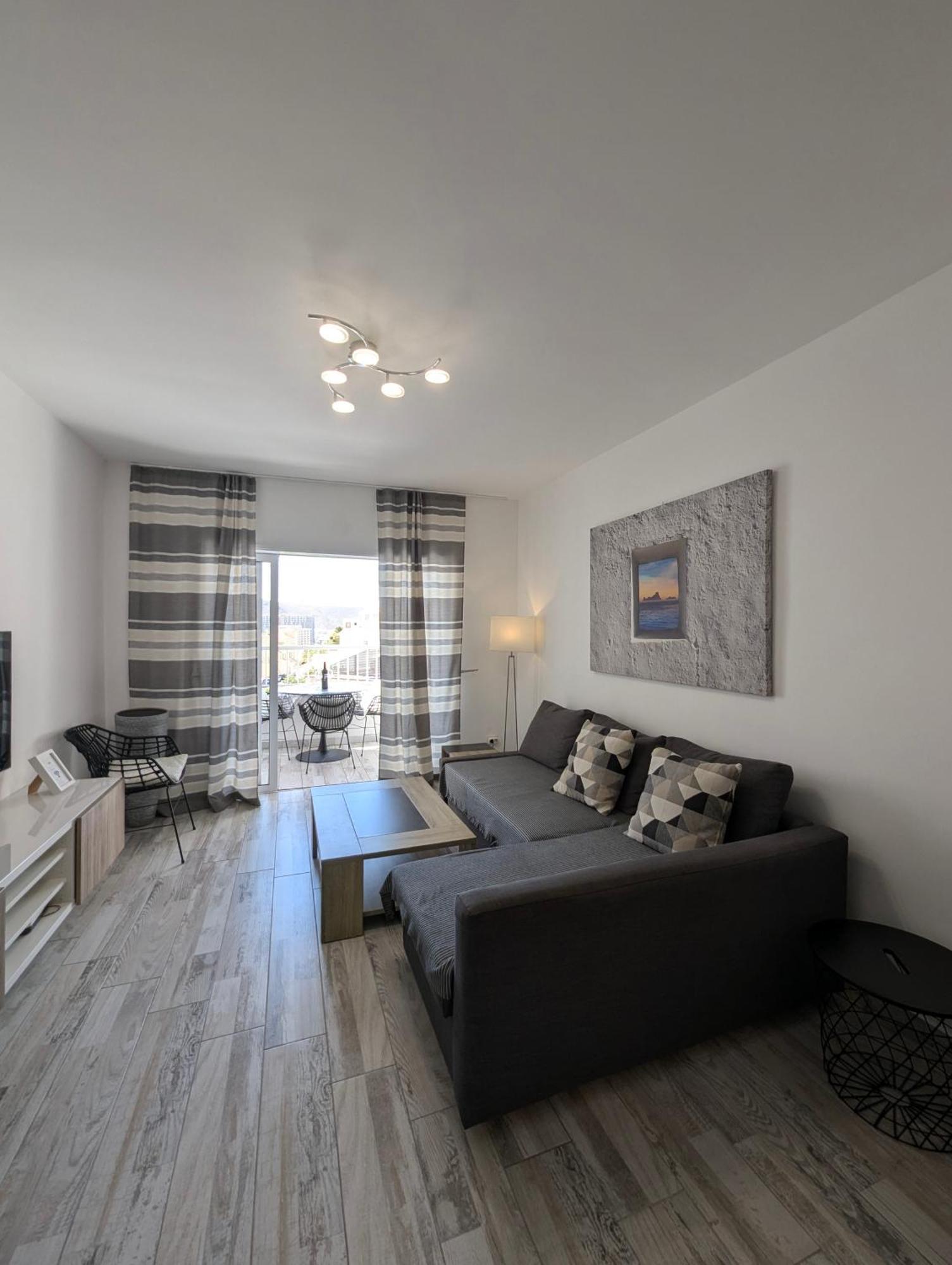 Cozy Apartment In Los Cristianos Guincho  Exteriér fotografie